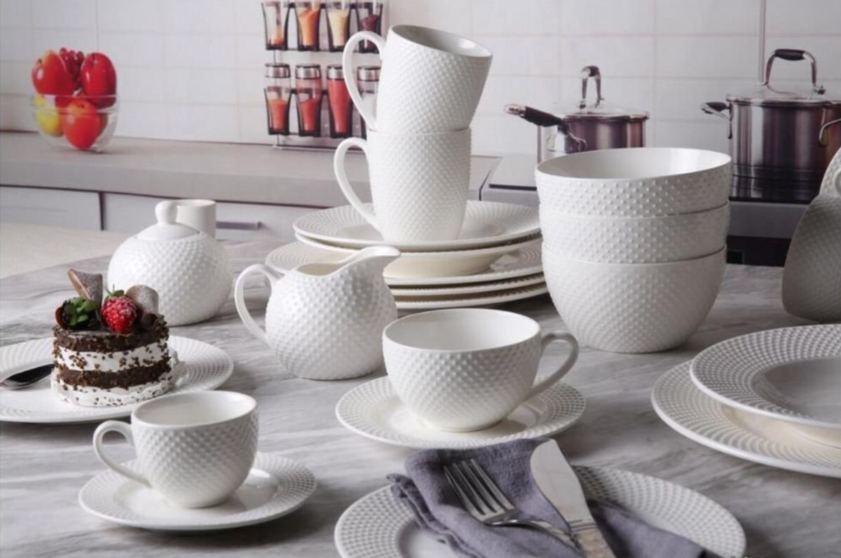 Shervin Verkil Prominence New Bone China 16-piece Dinner Set