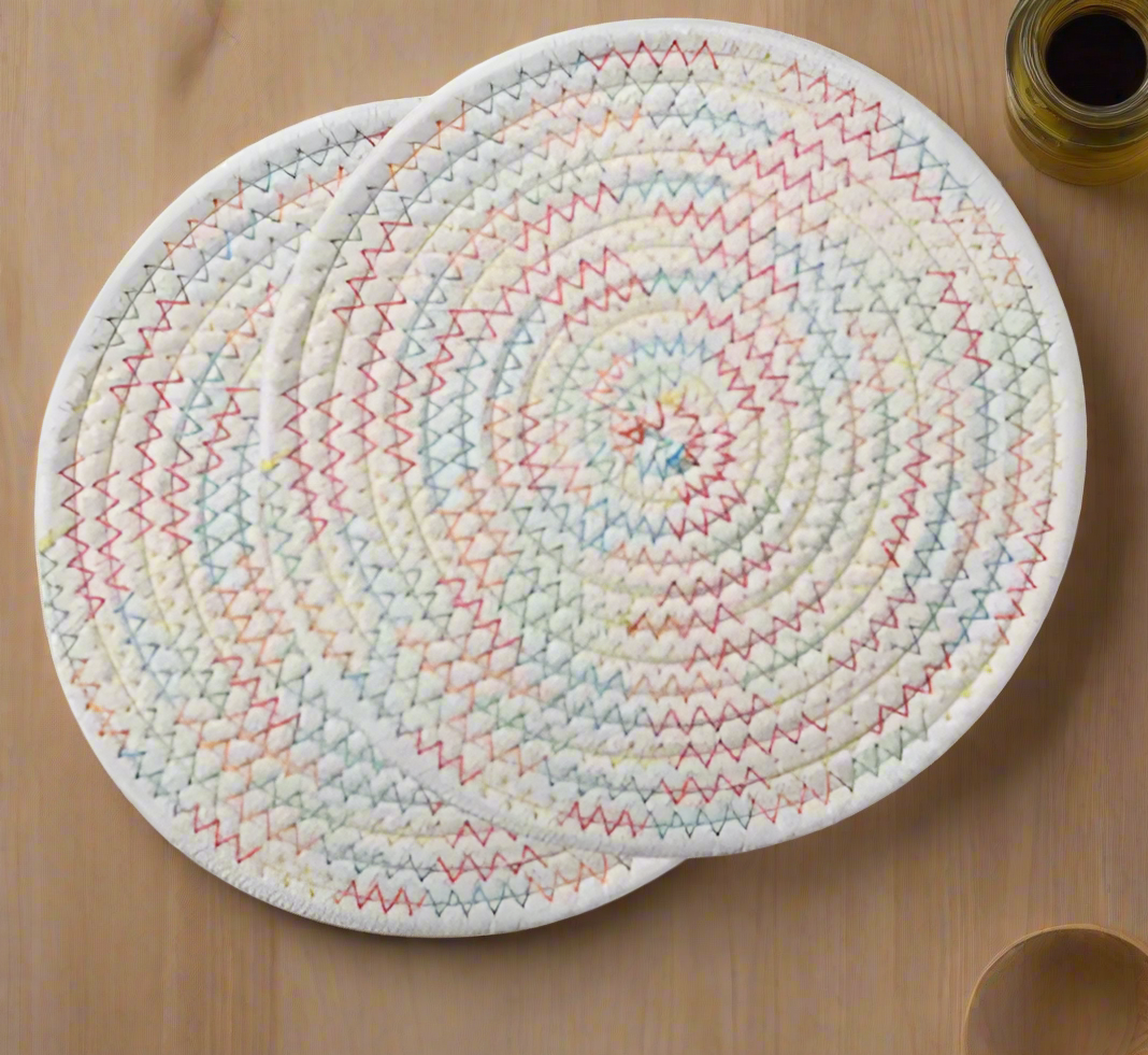 DEMI COTTON ROUND PLACEMAT