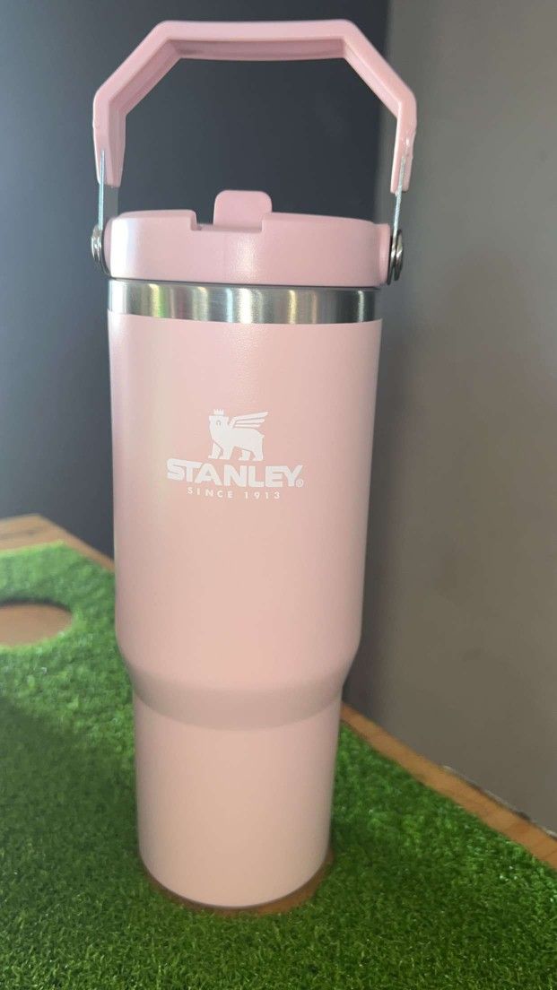 STANLEY CLASSIC FLIP STRAW TUMBLER 30oz - The IceFlow Tumbler